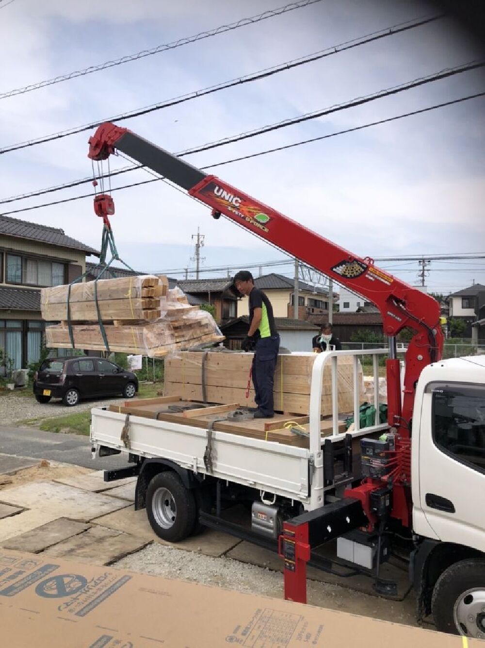 建前材料搬入