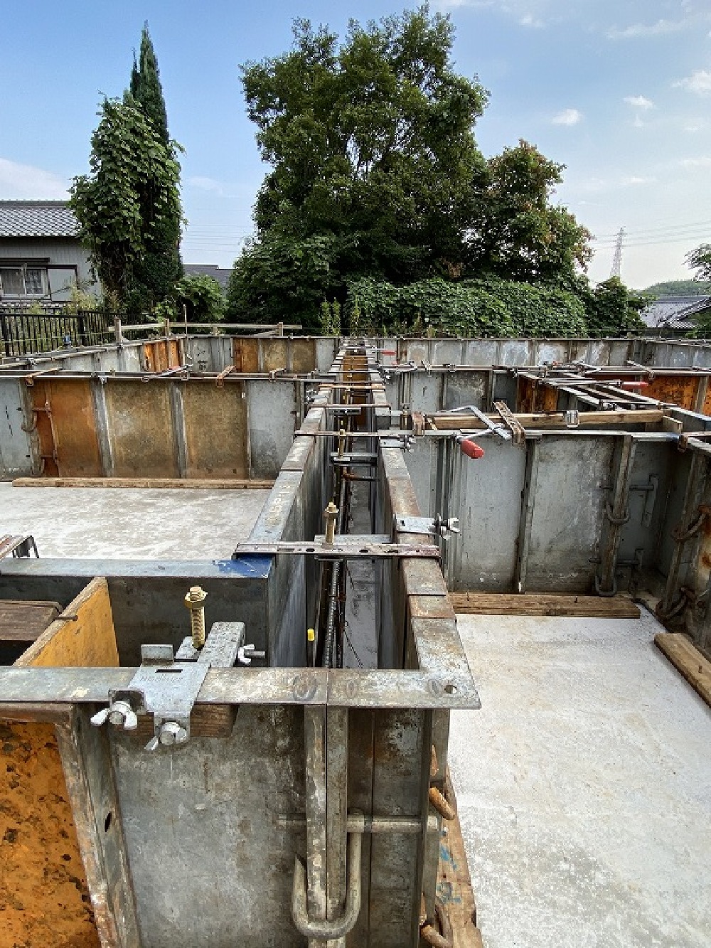 基礎工事